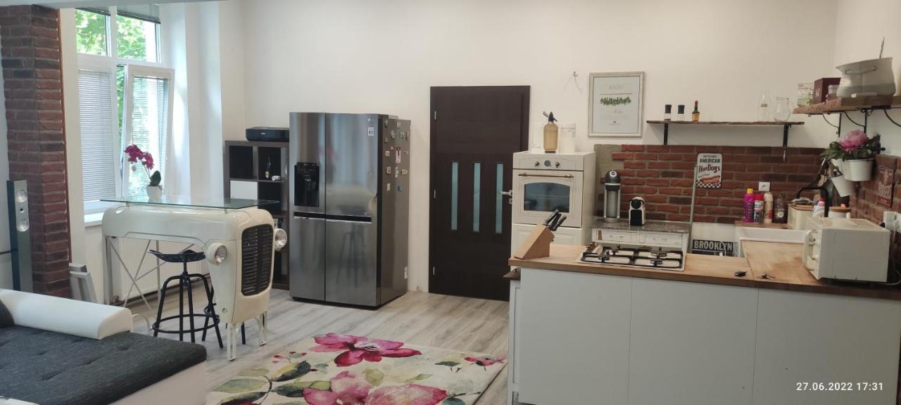 Apartman Karlovy Vary Apartment Exterior foto